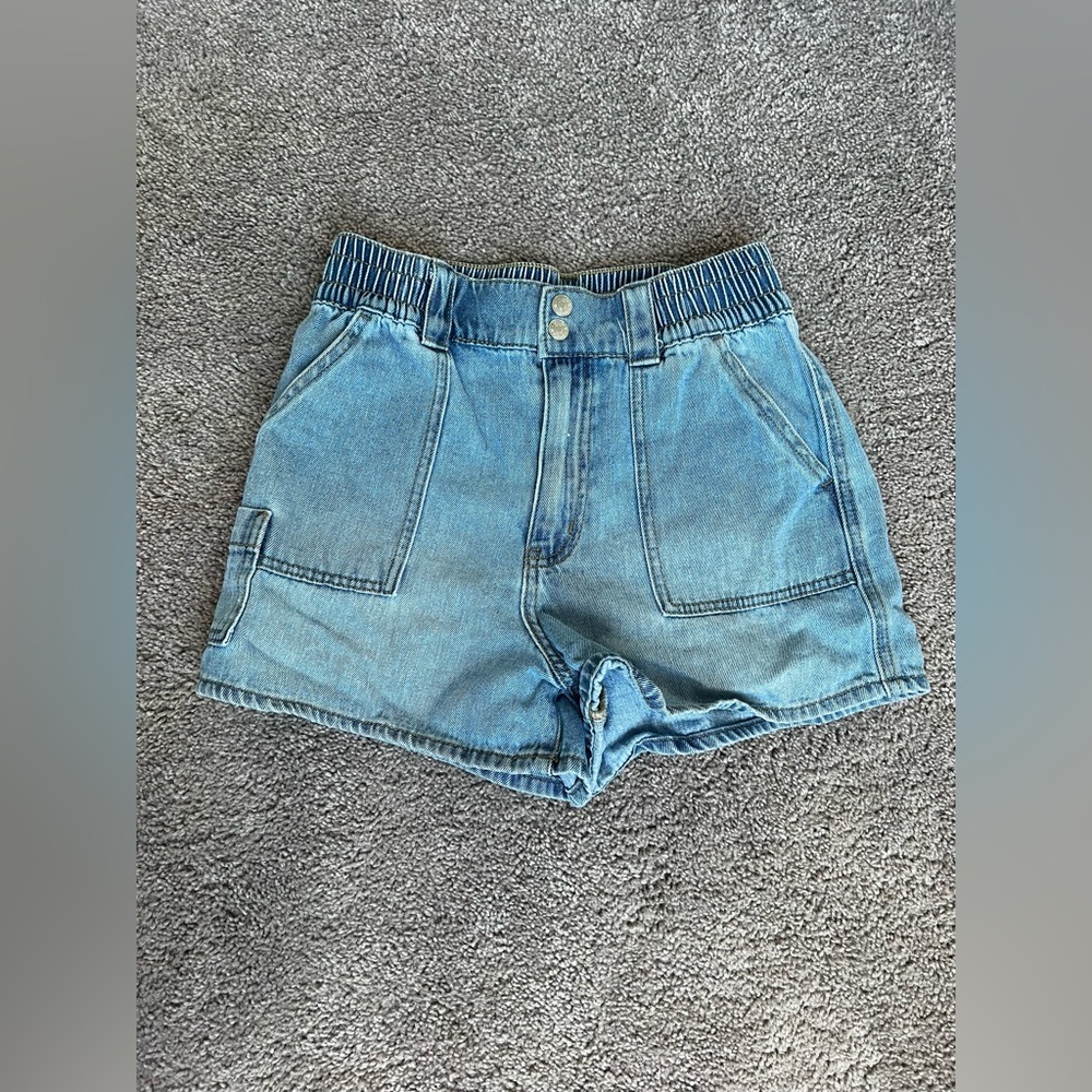 Forever 21 Denim Cargo Short XS